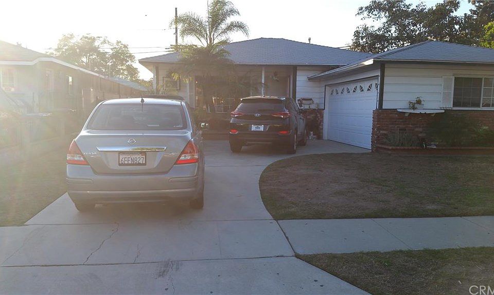 1st image of 15107 Arlee Ave