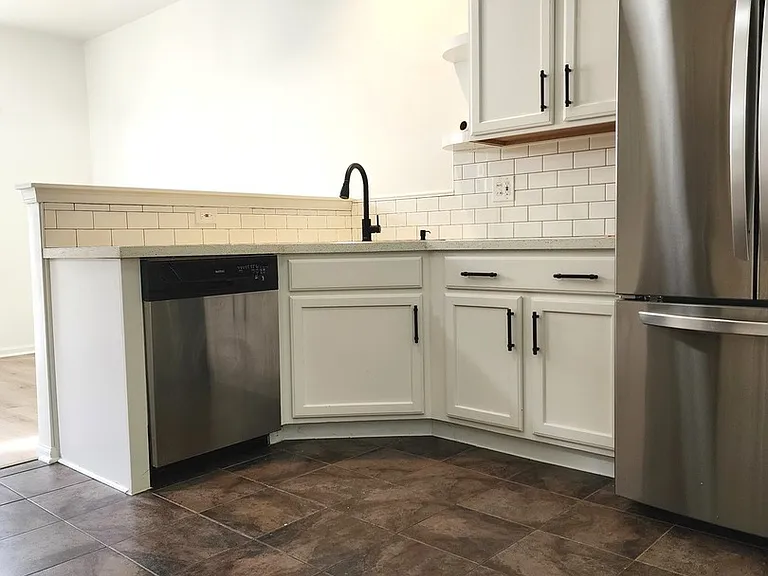 2884 Falling Waters Ln — Photo 7