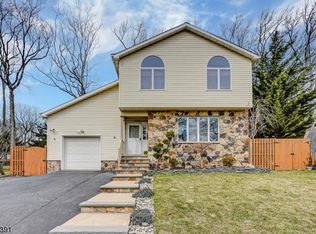 2345 Longfellow Ave, Scotch Plains, NJ 07076