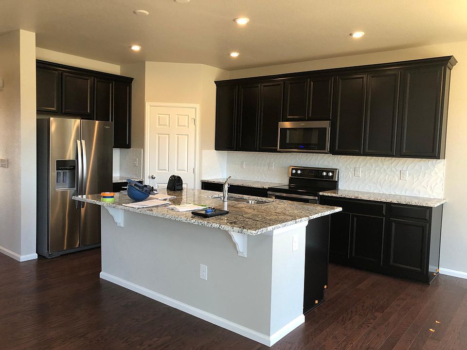 2nd image of 15970 E Otero Cir