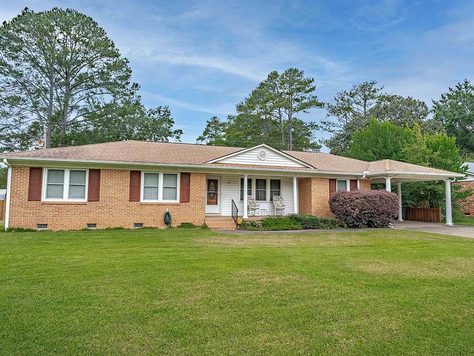 1st image of 831 Veterans Rd