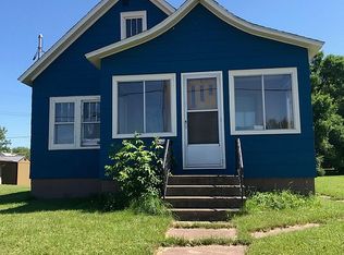 2018 Lake Shore Dr E, Ashland, WI 54806