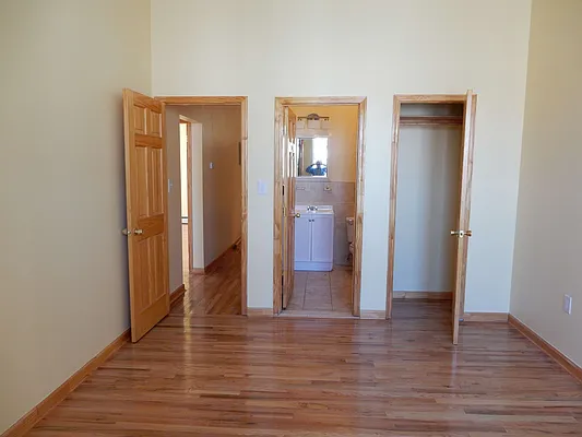 Rented by Equiventure Capital Real Estate | media 13