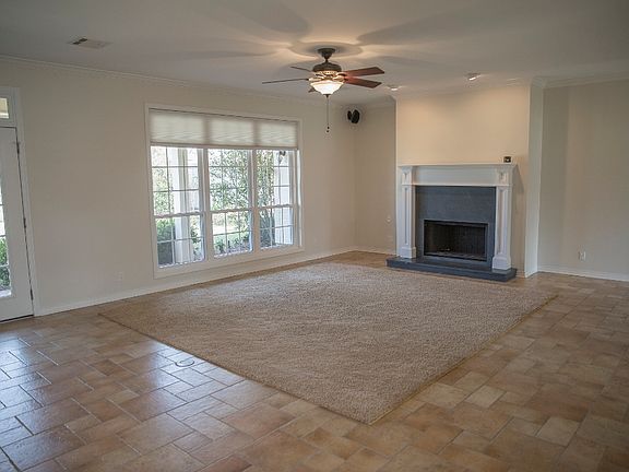 4th image of 2905 W Deborah Dr #12-B