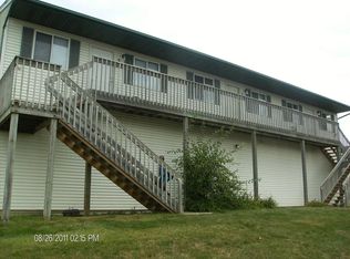 225 Northland Ct NE APT 1, Cedar Rapids, IA 52402