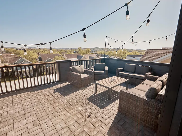 4510 Michigan Ave — Photo 18