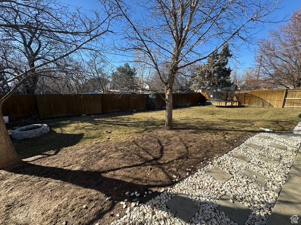 4288 S Shirley Ln, Holladay, UT 84124