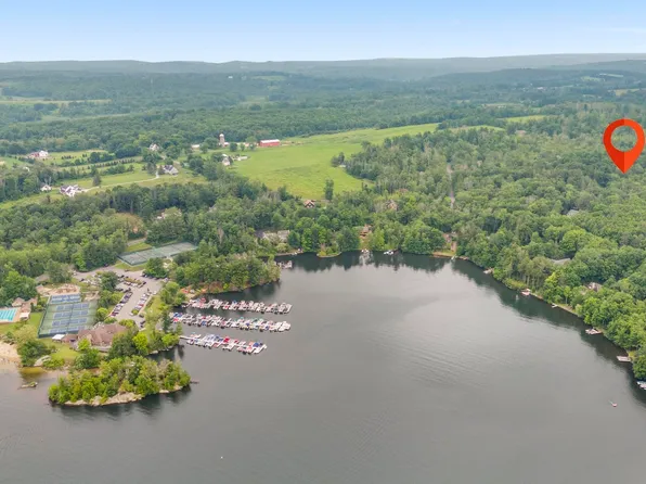 18 Dresden Circle, Goshen, CT 06756