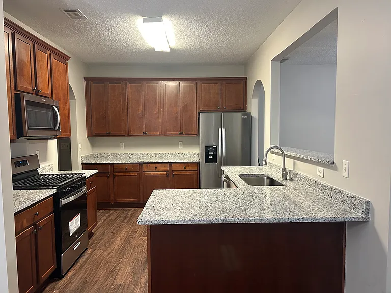 2178 Capella Cir SW — Photo 9