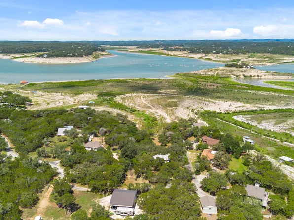 190 PRIVATE ROAD 275, Mico, TX 78056