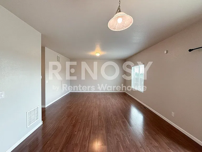 4738 E 95th Ave — Photo 14