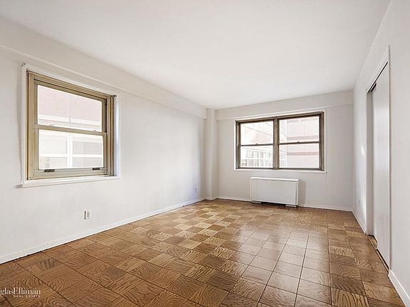 3rd image of 211 E 53rd St APT 10K