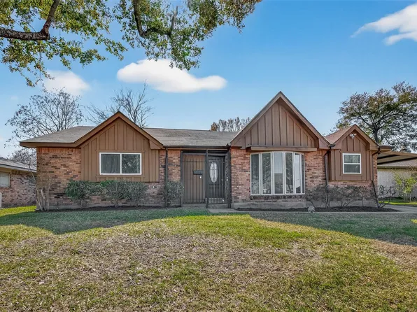 8307 Carvel Ln, Houston, TX 77036