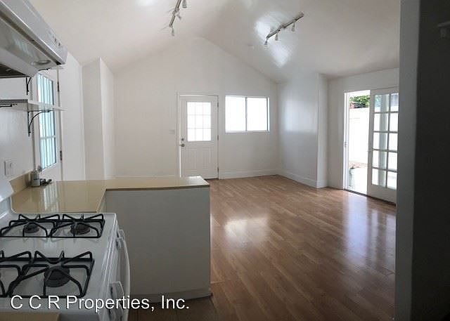 1st image of 709 1/2 6th Ave