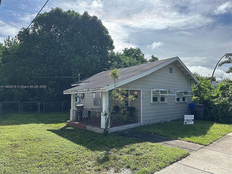 2nd image of 423 S 24th Ave