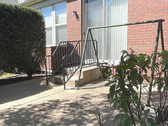4th image of 13335 Strandhill Dr