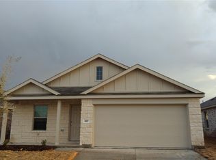 907 Wildflower St, Ennis, TX 75119