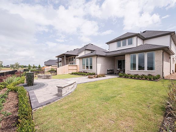 Representative Only Verdin Plan Backyard