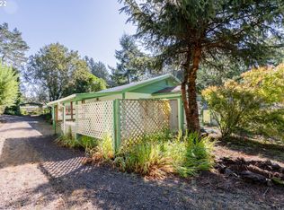 89326 Sutton Lake Dr, Florence, OR 97439