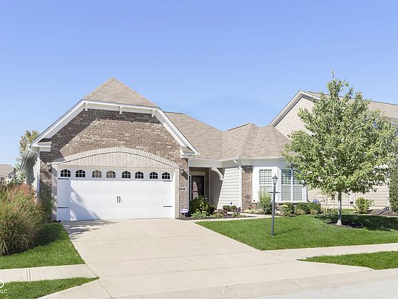 3rd image of 6292 Silver Leaf Dr