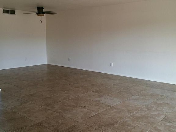 4th image of 1111 N Avenida Marlene