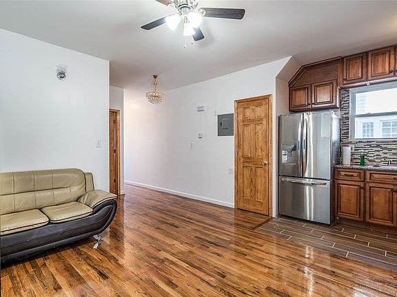 3rd image of 88-15 188th St Floor 1