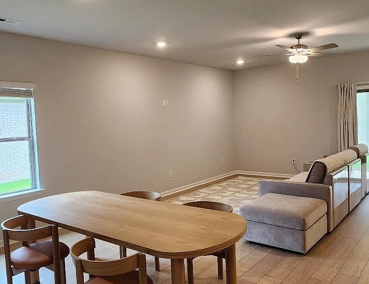 214 Waylan Ridge Ln — Photo 5