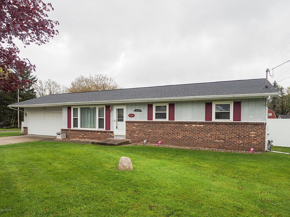 208 Wagon Wheel Lane-102