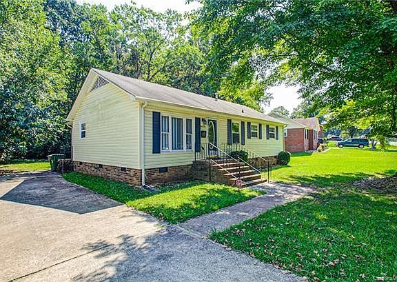 3rd image of 6629 Barrington Dr #5