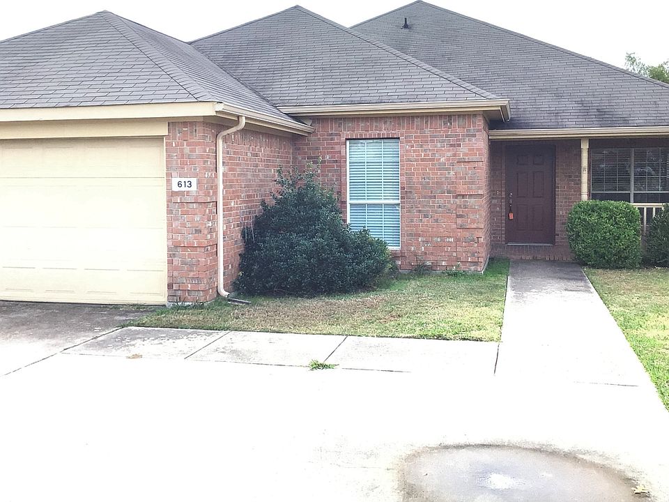 1st image of 613 Westcreek Dr