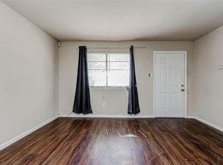 5529 Cavalcade St, Houston, TX 77026