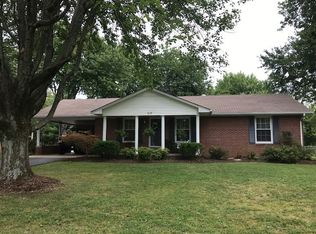 1618 Magnolia Dr, Murray, KY 42071