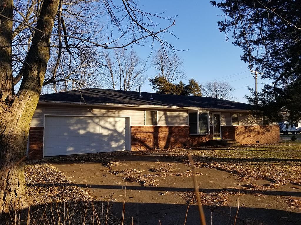 702 5th St, Mc Cune, KS 66753 Zillow