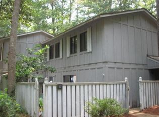6 Broomsedge Ct, Hilton Head Island, SC 29926