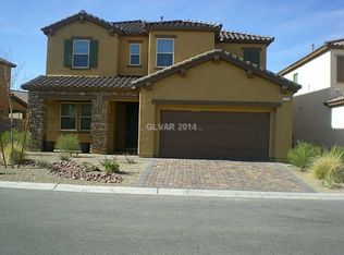 689 Running Putt Way, Las Vegas, NV 89148