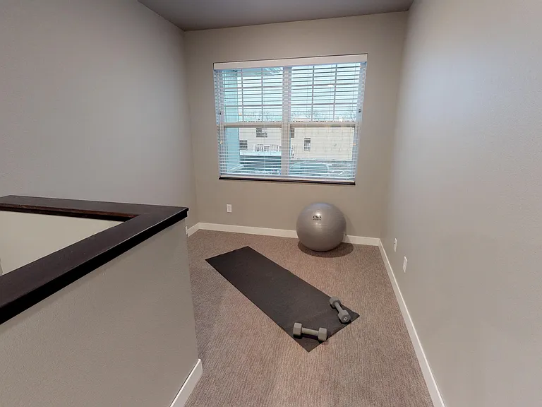 Maple Wood Townhomes — Photo 27