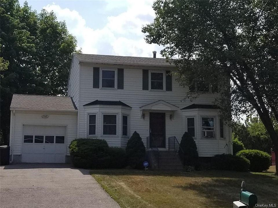 1st image of 209 Butter Hill Dr