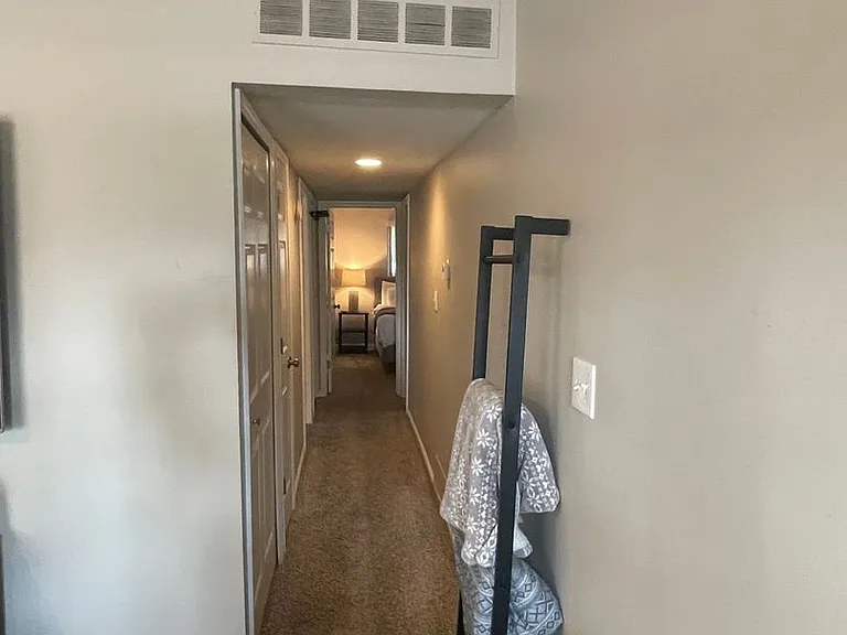 27085 Lorenz St — Photo 10