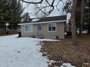 1233 Hollywood Dr, Saint Helen, MI 48656