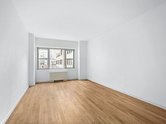 2nd image of 165 W 66th St APT 12M