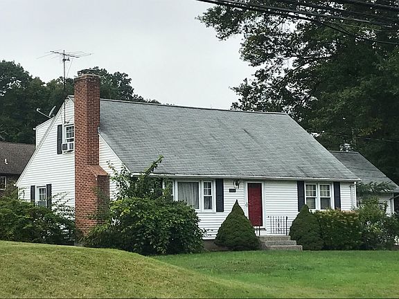 3rd image of 578 Farmington Ave