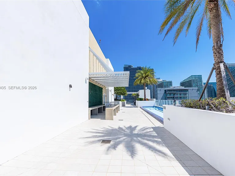 1010 SW 2nd Ave #606 — Photo 36