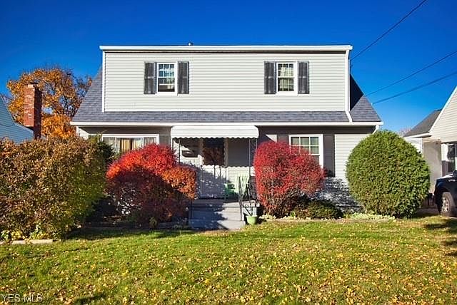 1st image of 689 Lauby Ave