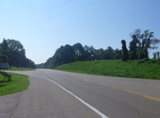 Reynoldsburg Rd, Paris, TN 38242