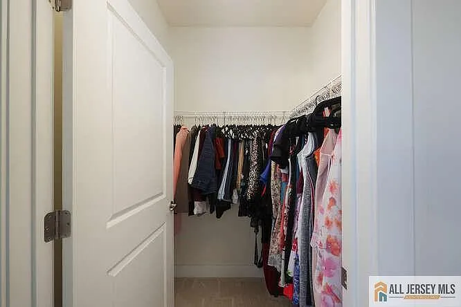 421 Tavern Rd — Photo 23