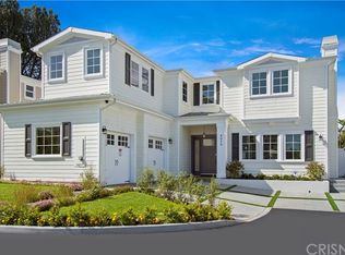 12329 Addison St, Valley Village, CA 91607