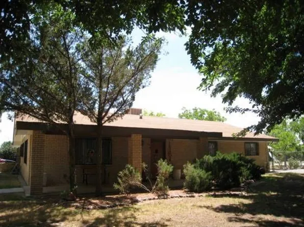 1805 Brown Rd, Las Cruces, NM 88005