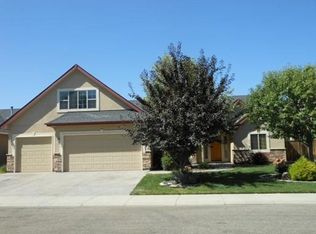 942 W Great Basin Dr, Meridian, ID 83646