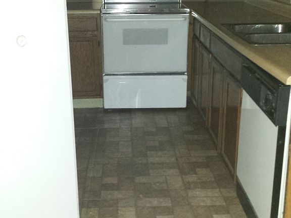 3rd image of 2352 W Turney Ave APT 7