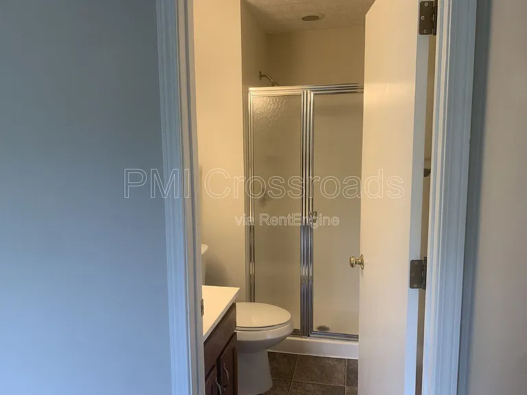 8620 Olenbrook Dr — Photo 15